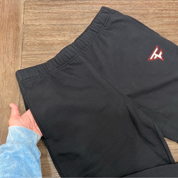 Faze Black Logo Sweats - Picture 9 of 13